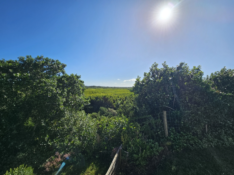 To Let 4 Bedroom Property for Rent in St Francis Bay Village Eastern Cape